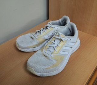 Zapatillas Adidas blanco - beige Talla 43