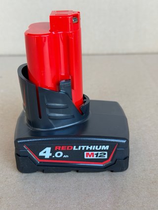 Milwaukee M12 FUEL Troncatrice FCOT-0