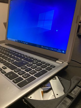 Notebook Acer Aspire V5-531-10176G75M