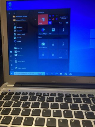 Notebook Acer Aspire V5-531-10176G75M