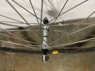 Ruedas carretera 700c shimano 600, aros mavic.