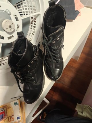 Botas maxi talla 35 negras