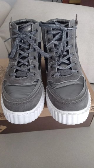 Botines KangaROOS plataforma grises