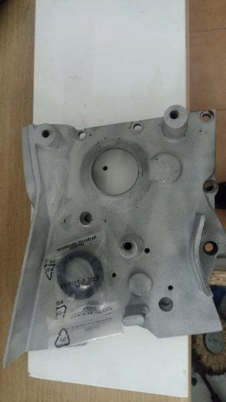 Tapa cambio Sanglas restaurada