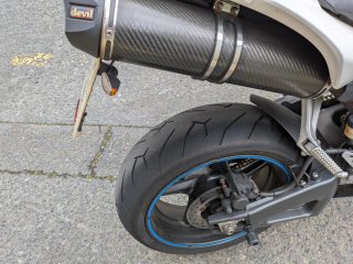 Yamaha YZF R1 Blanca y Azul