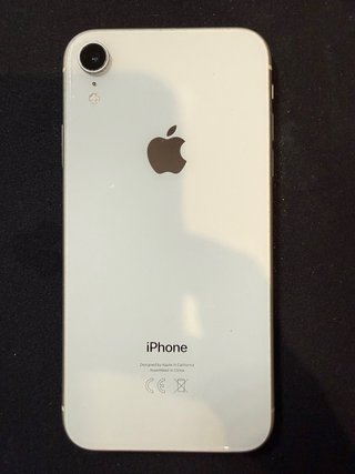 iPhone XR 79% salud