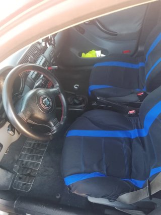 SEAT Leon 2000