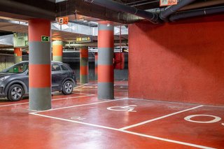 Garaje en alquiler en La Dreta de l'Eixample en Barcelona
