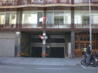 Garaje en alquiler en La Nova Esquerra de l'Eixample en Barcelona