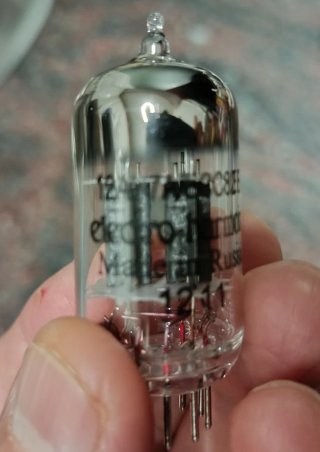 Válvula previo Electro-Harmonix 12AU7