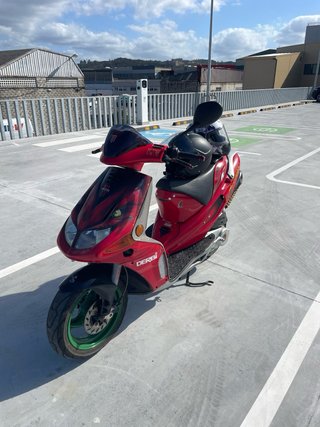 Derbi Predator 49cc 50cc Scooter