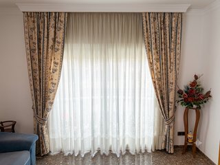 Cortine Beige e Multicolore