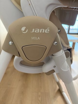 Trona evolutiva Jane Mila