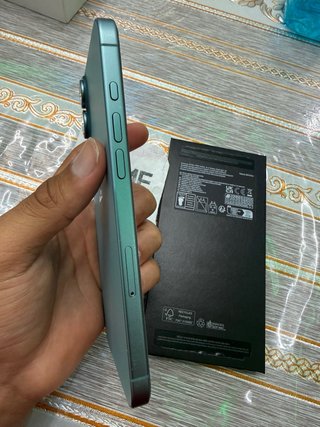 iPhone 16 Plus 256GB + Fattura