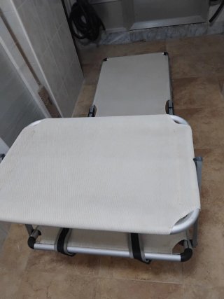 Tumbona plegable playa beige y plata