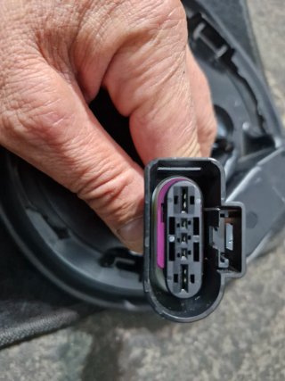 VW AG 1K0 906 093F Bomba Combustible