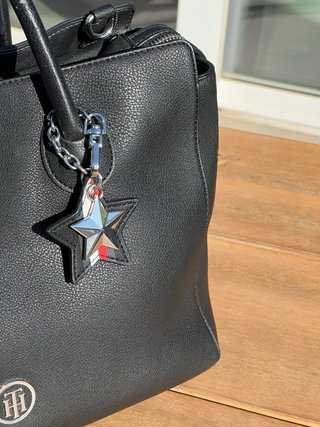 Bolso Negro Tommy Hilfiger
