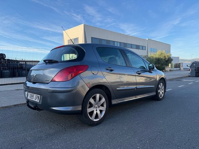 Peugeot 308 2009