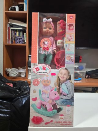 Muñeca Sweet Baby con accesorios