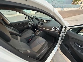 Renault Scenic 2016
