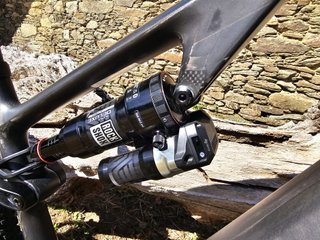 Ebike Cube light tope gama mejorada