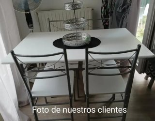 Conjunto MESA + 4 SILLAS madera y metal