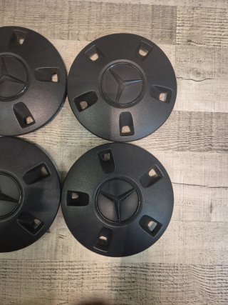 Tapacubos Mercedes Vito 2018-2026 (4 uds)