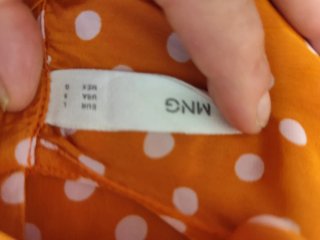 Blusa lunares naranja Mango Talla L