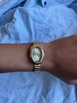 Reloj NAIDU dorado y blanco