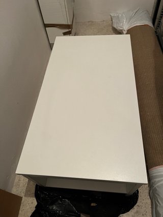 Mesa auxiliar baja maciza blanca