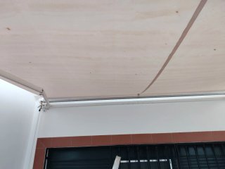 Toldo extensible beige y marrón Smartsun ( kronos)