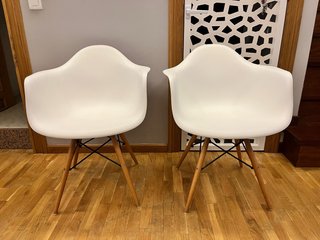 Silla HADAR blanco estilo nordico con reposabrazos