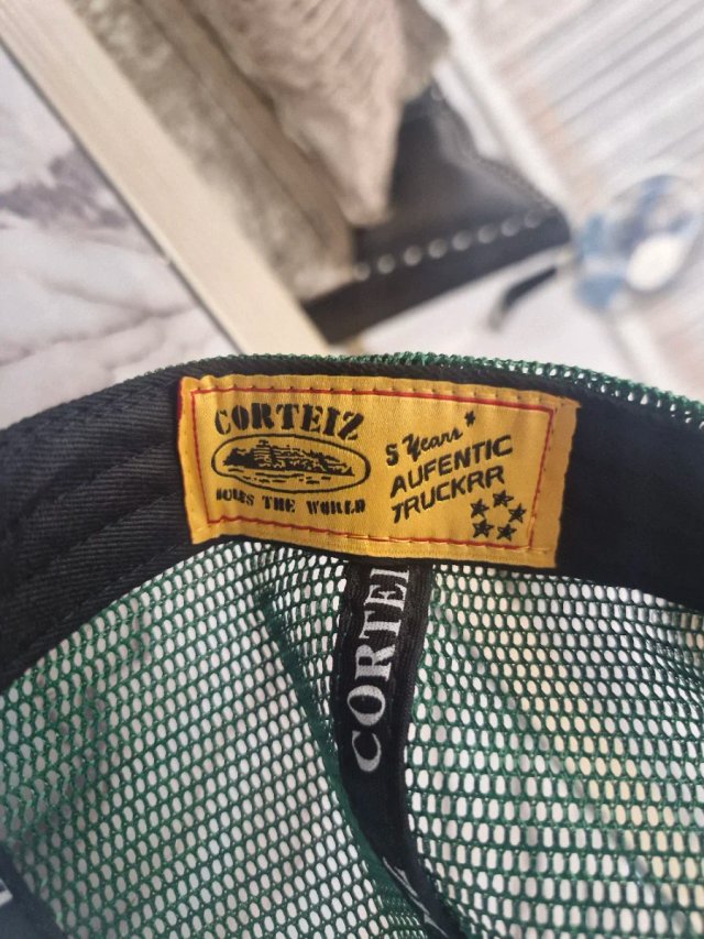 Gorra Corteiz CRTZ Alcatraz Trucker Verde/Blanca