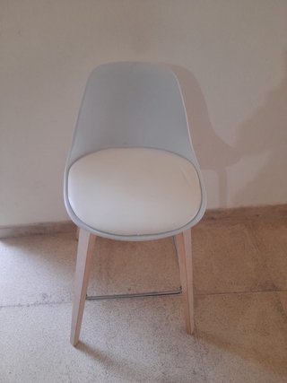 Taburetes de madera
