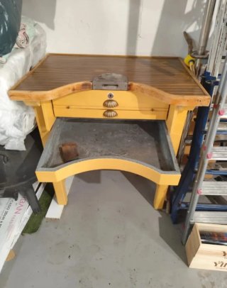 Mesa Joyero con Cajones