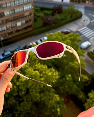 Gafas Oakley Juliet Burdeos