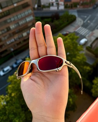 Gafas Oakley Juliet Burdeos