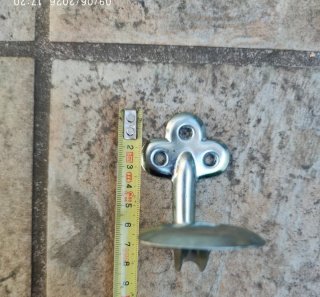 COLGADOR/PERCHA TREBOL-METAL-(VINTAGE)