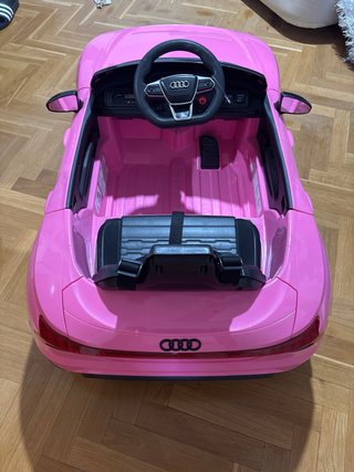 Coche eléctrico infantil Audi RS e-tron GT rosa