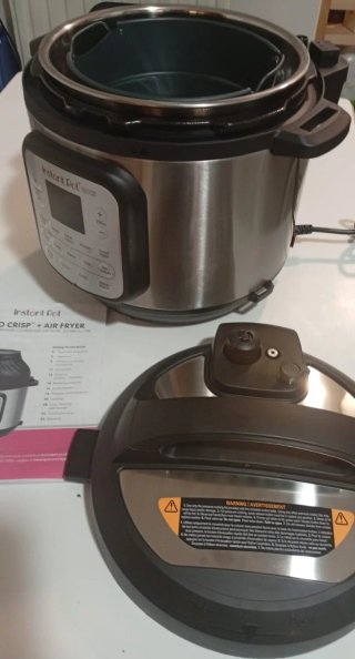 Instant Pot Duo Crisp + Air Fryer 5,7Lsin estrenar