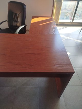 REGALO Mesa de oficina de madera