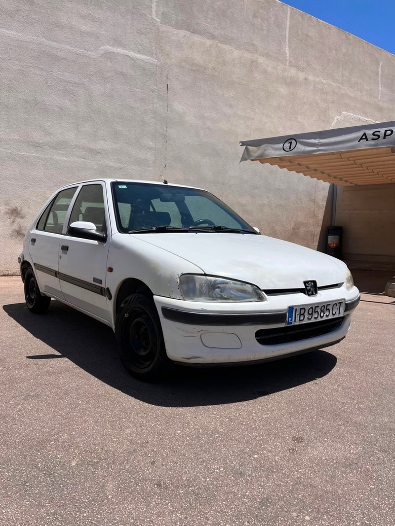 Peugeot 106 1997 - foto 1
