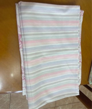 2 Fundas de Almohada Rosas y Blancas