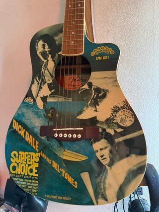 Guitarra Fender Malibu Dick Dale Edición Limitada
