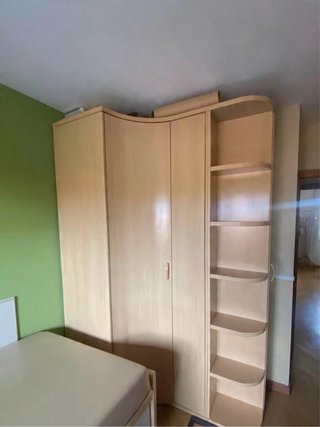 Habitacion juvenil madera clara