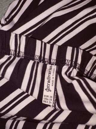 Mono rayas blanco y negro Stradivarius Talla XS
