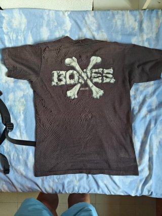 Camiseta Bones Talla m