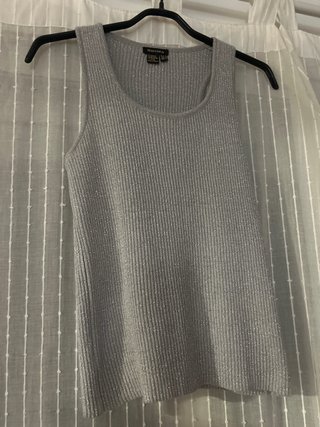 Camiseta tirantes Bershka plateada M