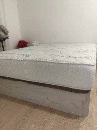 Particular - Canapé 150cm con colchón. Usado 6 mes