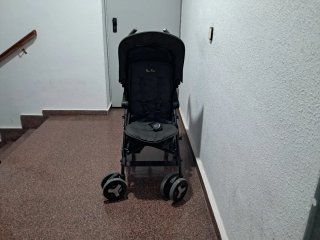Carrito de paseo Silver Cross negro